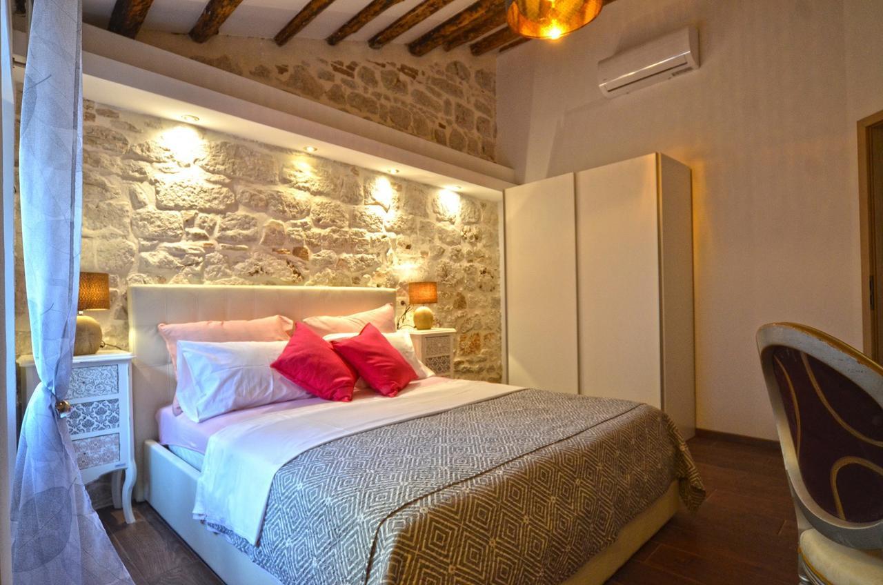 Noanna Apartment Rovinj Buitenkant foto